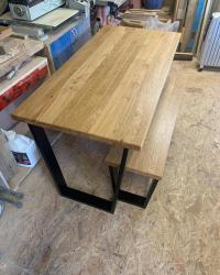 Finished this little beauty off today, this table has a 40mm English Oak top measuring 1400mm X 700mm and bench measuring 1180mm x 350mm, complimented with V shape legs.
I’m sure you would agree it looks great from all angles.
Oak from copfordsawmill and legs from thehairpinlegco 

If you would like a bespoke table of your own,drop me a message or visit my website for table and more 

www.shaunsbespoketables.com

#shaunsbespoketables #oak #oaktable #diningtable #dining #table #bench #diningroom #kitchen #oakfurniture #handmade #supportsmallbusiness