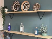 Love my Prism Shelf brackets #thehairpinlegco