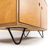 Birch plywood cabinet on black hairpin legs
.
.
#plywoodfurniture #birchplywood #woodfurniture #wooddesign #plywood #plywooddesign #midcenturymodernfurniture