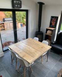 Just finished this ‘breadboard’ end reclaimed scaffold square dining table on hairpin legs for a customer what do you think?