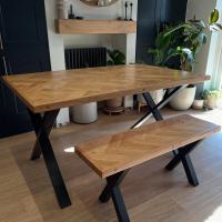 New Addition The Oak Herringbone dining table with matching bench. Handmade to order delivered &amp; installed. Available in custom sizes. 
Visit my website to find out more www.thewoodmansworkshop.co.uk
#herringbonetable #herringbone #oakherringbone #oakparquet #parquet #parquettable #chevron #chevrontable #oakdiningtable #diningtable #diningtabledesign #diningroominspo #kitchentable #kitchendining #handmadetable #kitchendesign #kitcheninspiration #oakkitchentable #tablewithbench #bench #oakbench #herringbonebench #parquetdesign #rustickitchen #woodentable #naturaltable #etsy