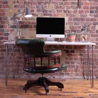 Our large hairpin desks are made from birch ply and laminated with a hard wearing Formica working surface. Get that simple Scandinavian look with a #retro feel.  #hairpinlegs #midcentrymodern #scandidesign #vintage #birch #madeintheuk #handcrafted #interiorinsipration #desk #brickwall #anglepoise #workspace #officeinspiration #minmaldesk #desksetup
