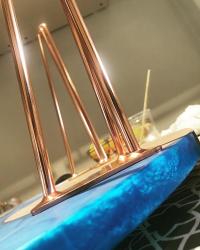 Just love these thehairpinlegco the copper finish is absolutely beautiful! Not long until the reveal of this beauty!
#tcwoodworksdesign #polishingstage #walnut #copper #electricblue #homedecor #creative #tcwoodworks #oneofakind #oldtonew #handcrafted #bespoke #indoor #homesweethome #hairpinlegs #belfast