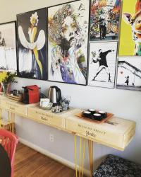 Hello yellow 💛 Love the way @robbinshomeandthebatcave have matched our yellow hairpins to the room's colourful artwork. Another bright, unique home to envy and inspire! 
V
V
V
#hairpinlegs #mymodernhome #myhomevibe #diytable #restoredtable #homeinspo #decorideas #dreamhome #myhometrend #realhomes #interiorsnapshot #mydomaine #myhomedecor #colourmyhome #mysassyhomestyle #lovetohome #interiorspaces #myinteriordetails #styleithappy #interior_and_living #interiorinstagram  #yellow #yellowhairpinlegs #weeklyinteriorinspo #thehairpinlegco