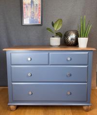 My customer wanted something a little more 'classic' for this chest of drawers. They will be travelling back to America with her next year so needed to fit with the decor in both homes.
.
We went for something a little more subtle but couldn't resist a little geometric 'pop' and some funking drawers liners 😊
.
This piece is 21 years old, has been well used and traveled to many different countries with my customer but they are solid wood and in great condition so were just crying out for an update.
.
Painted in fusionmineralpaint and the top stained with dixiebellepaint voodoo stain.
.
These gorgeous hexagonal handles from thehairpinlegco work perfectly with the new stylish colour scheme and side detailing and the wallpaper-lined drawers still give it a sense of fun. 
.
DM me if you've got something you'd like updating or if you'd like me to find that perfect piece for your home 😊
.
.
.
.
.
#drawers #drawerknobs #upcycledfurniture 
#furniture 
#furnituredesign 
#furnitureartist 
#painte