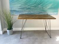 Love love love these new wire legs from thehairpinlegco!
•
Soon to be available on our website and Etsy page.. watch this space!!! 👀 
•

#reclaimedwood #reclaimedwoodfurniture #upcycleuk #upcycle #upcycledwood #upcycledfurniture #recycledwood #reclaimedscaffoldboards #reclaimedfurniture #scaffoldboards #scaffoldboardfurniture #carpentry #diningtable #diningset #diningfurniture #diningroom #woodentable #woodenbench #interior #interiordesign #home #living #wirelegs #design #rawsteel #homedecor #architecture #home #decor
