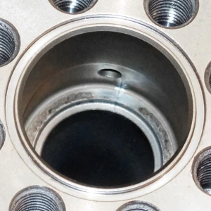LIN68A-Hammelmann-HDP-172-ultra-high-pressure-pump-crack.jpg