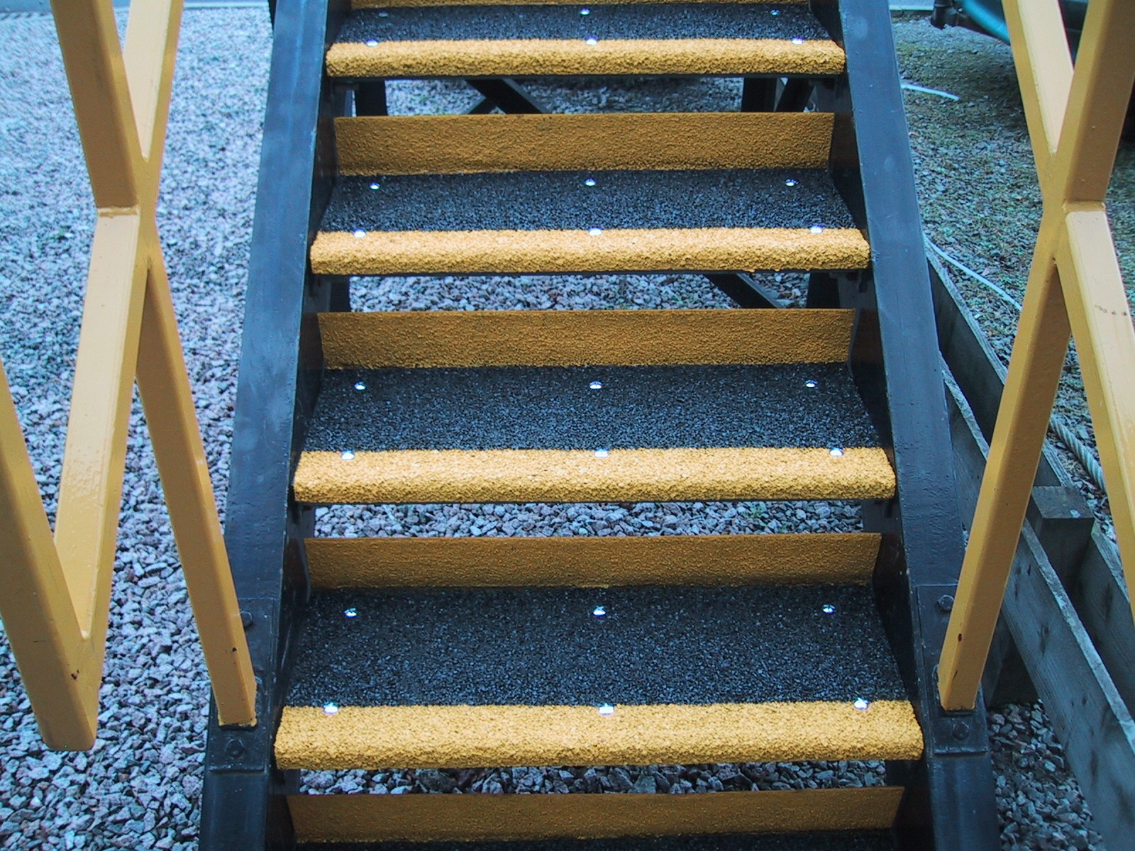 Kicker Tread Anti-slip Stair Nosing, Scotgrip International Limited