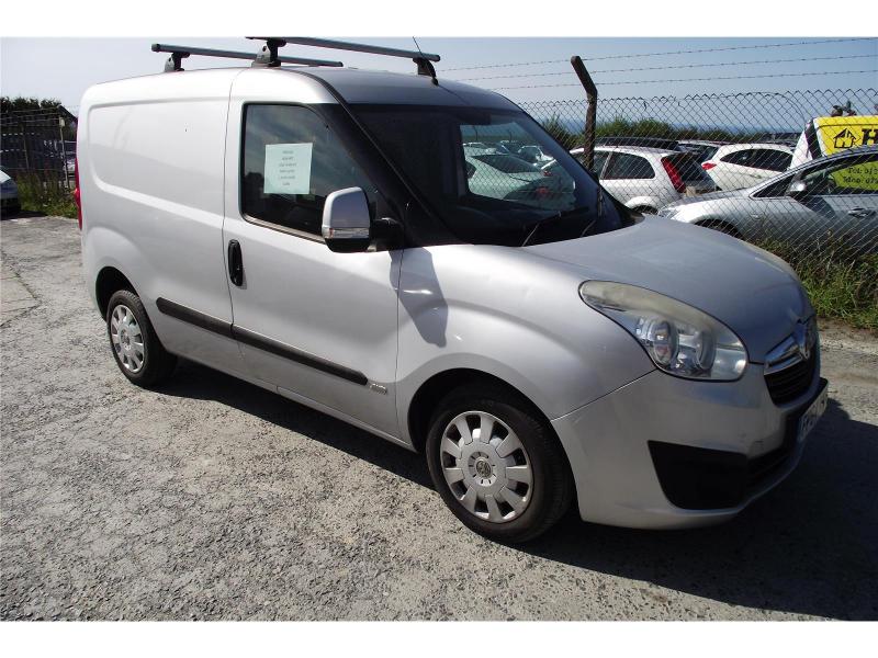 2014 VAUXHALL COMBO 2000 L1H1 CDTI SPORTIVE 1248cc TURBO DIESEL MANUAL 5 Speed Car / PLG