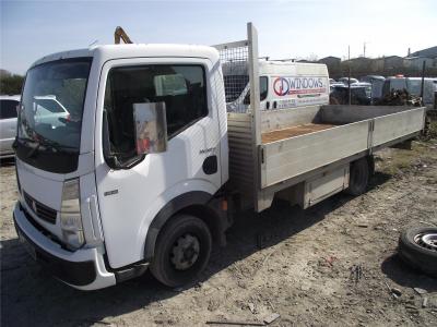 Image of 2009 RENAULT TRUCKS MAXITY 13035 LWB L3 2488cc TURBO DIESEL MANUAL 6 Speed Pickup