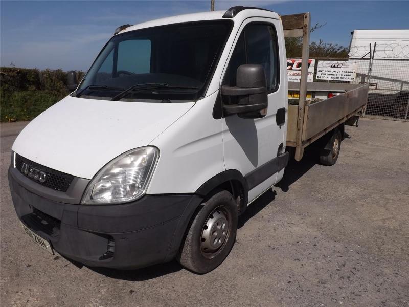 2011 IVECO DAILY 35S11 2287cc TURBO DIESEL SEMI AUTO 6 Speed PICKUP