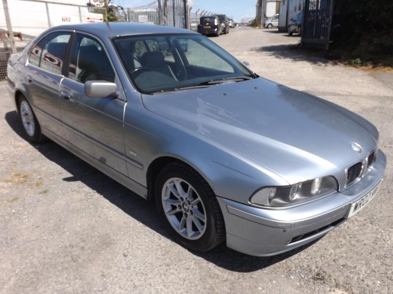 2002 Bmw 5 Series 525i Se 2494cc Petrol Automatic 5 Speed 5 Saloon
