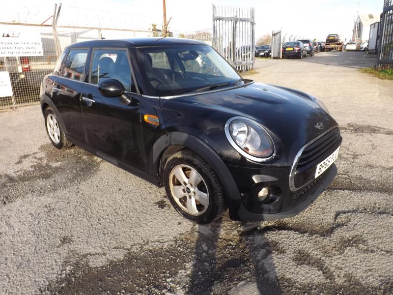 2016 Mini Hatch Cooper D 1496cc Turbo Diesel Manual 6 Speed 6 Hatchback