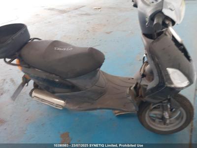 Image of 2006 PIAGGIO FLY 124cc PETROL SCOOTER