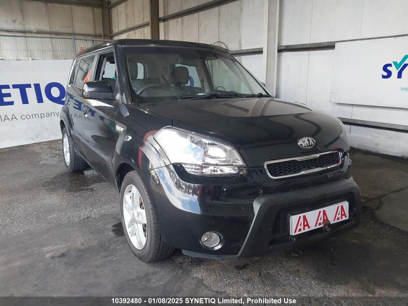 2010 KIA SOUL 2 CRDI 1582cc TURBO DIESEL AUTOMATIC 4 Speed 5 DOOR HATCHBACK