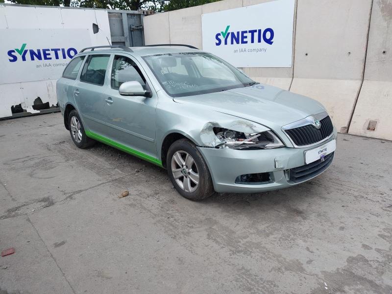 2010 SKODA OCTAVIA SE TDI CR 1598cc TURBO DIESEL MANUAL 5 Speed 5 DOOR ESTATE