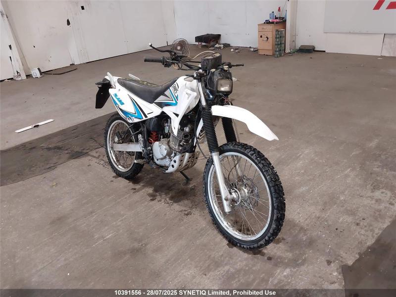 2017 QINGQI QM 125cc PETROL MOTORCYCLE