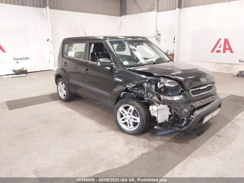 2010 KIA SOUL 2 CRDI 1582cc TURBO DIESEL MANUAL 5 Speed 5 DOOR HATCHBACK