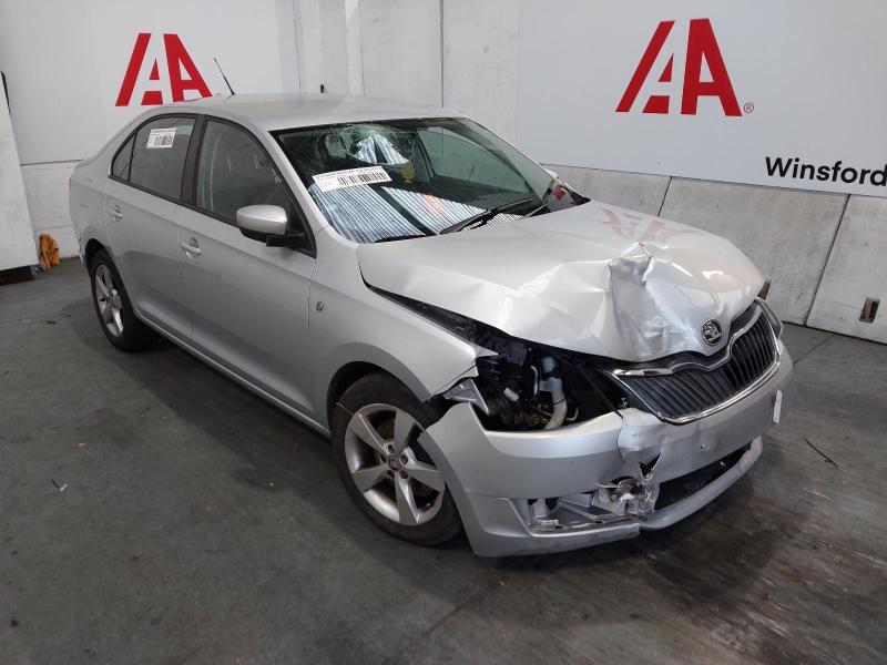 2014 SKODA RAPID SE TDI CR 1598cc TURBO DIESEL MANUAL 5 Speed 5 DOOR HATCHBACK