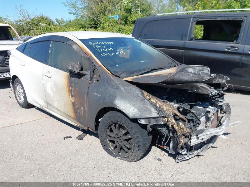 2017 TOYOTA PRIUS IMPORT S 1798cc PETROL/ELECTRIC CVT 5 DOOR HATCHBACK