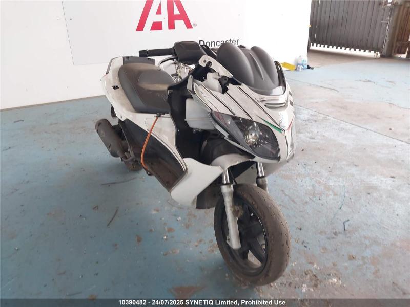 2017 PIAGGIO X EVO 125 SPORT 124cc PETROL SCOOTER