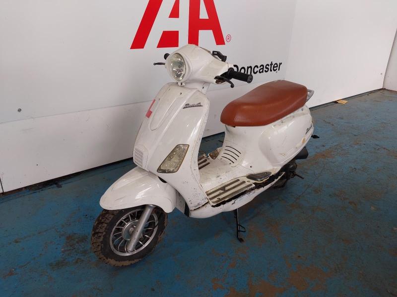 2013 CPI BRAVO 49cc PETROL SCOOTER