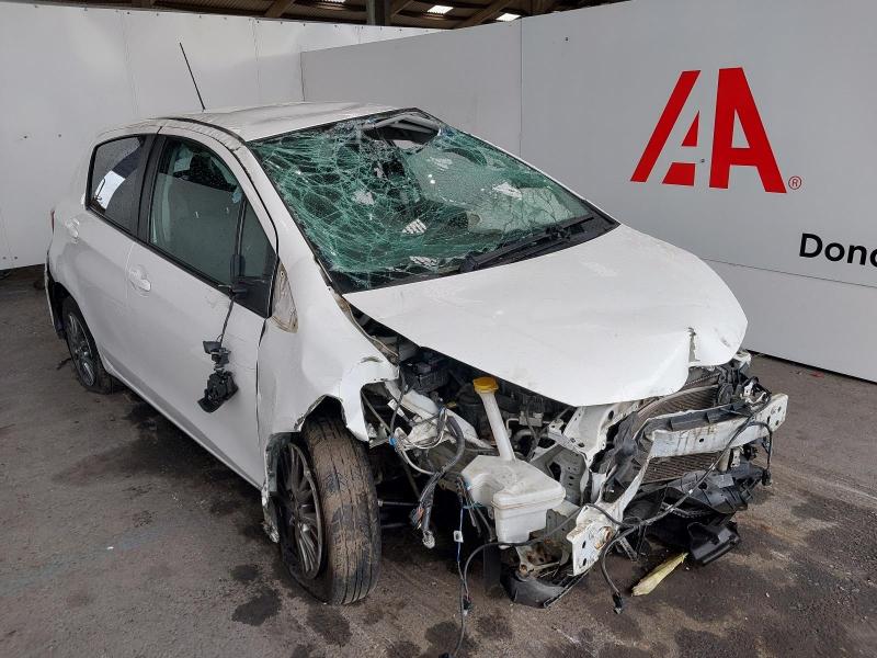 2017 TOYOTA YARIS VVT-I ICON TECH 1496cc PETROL MANUAL 5 DOOR HATCHBACK