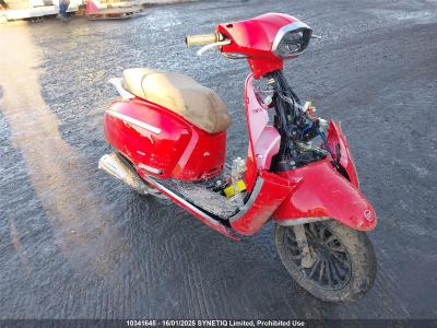 Image of 2024 KEEWAY K 125cc PETROL SCOOTER