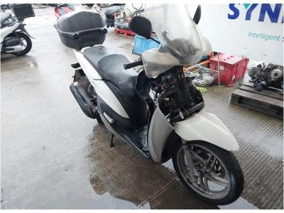 Image of 2012 YAMAHA XC 125 CYGNUS X 124cc PETROL SCOOTER