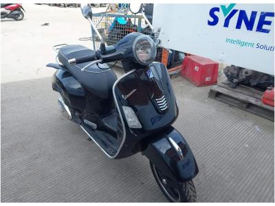 Image of PIAGGIO LX PETROL MOTORCYCLE