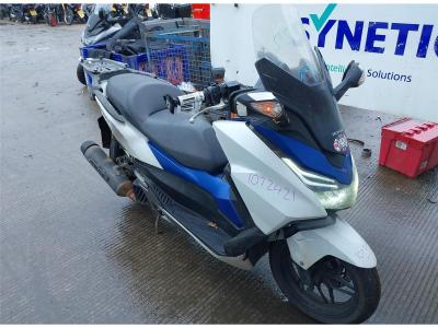 Image of 2015 HONDA NSS (FORZA) 125 AD-F 125cc PETROL CVT 1 Speed SCOOTER