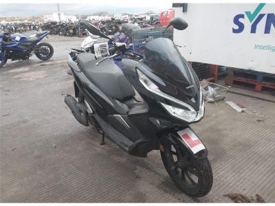 Image of 2018 HONDA WW (PCX) 125-A 125cc PETROL CVT 1 Speed SCOOTER