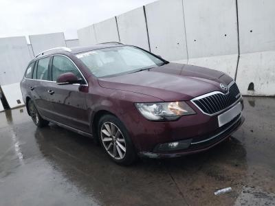 Image of 2014 SKODA SUPERB SE GREENLINE III TDI CR 1598cc TURBO DIESEL MANUAL 5 DOOR ESTATE