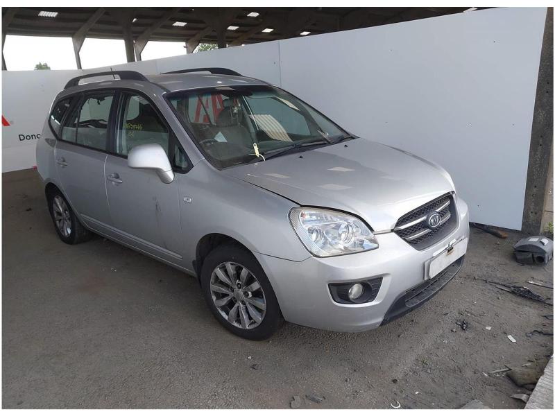 2010 KIA CARENS GS CRDI 1991cc TURBO DIESEL MANUAL 6 Speed 5 DOOR MPV