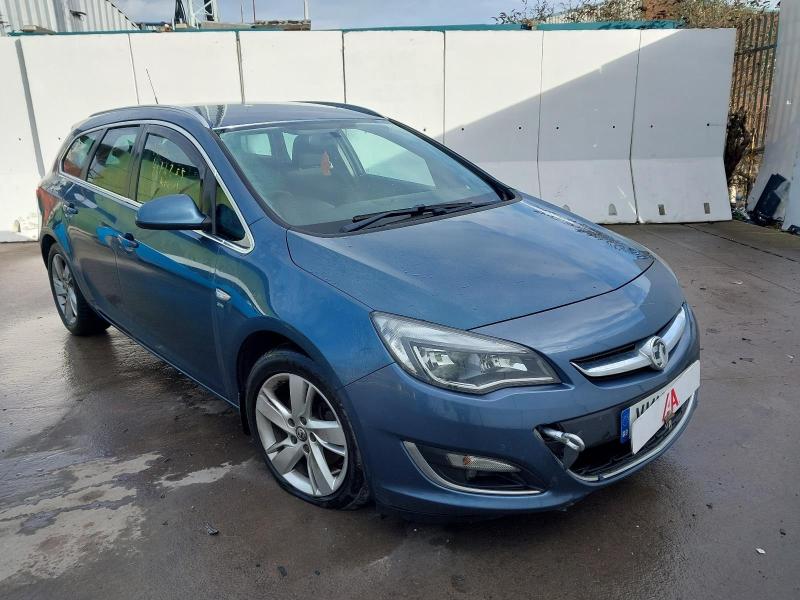 2013 VAUXHALL ASTRA SRI CDTI S/S 1956cc TURBO DIESEL MANUAL 6 Speed 5 DOOR ESTATE