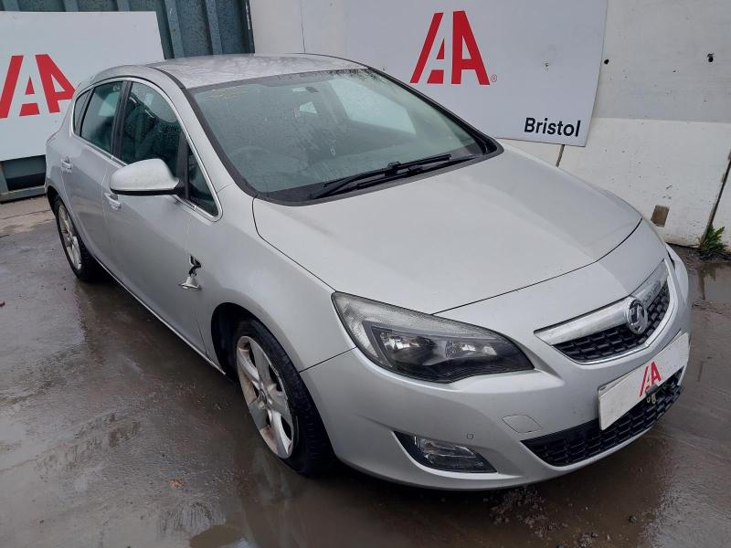 2012 VAUXHALL ASTRA SRI CDTI S/S 1956cc TURBO DIESEL MANUAL 6 Speed 5 DOOR HATCHBACK