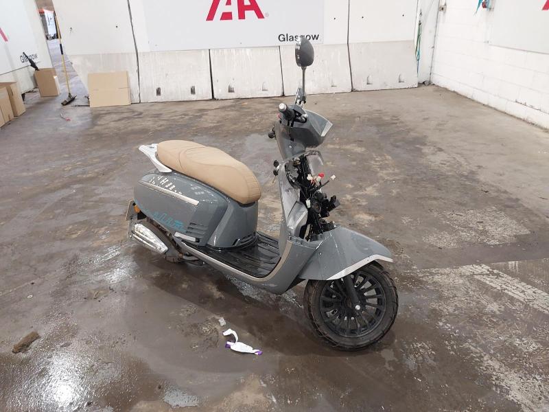 2025 KEEWAY VERSILIA 125 E5 125cc PETROL CVT SCOOTER