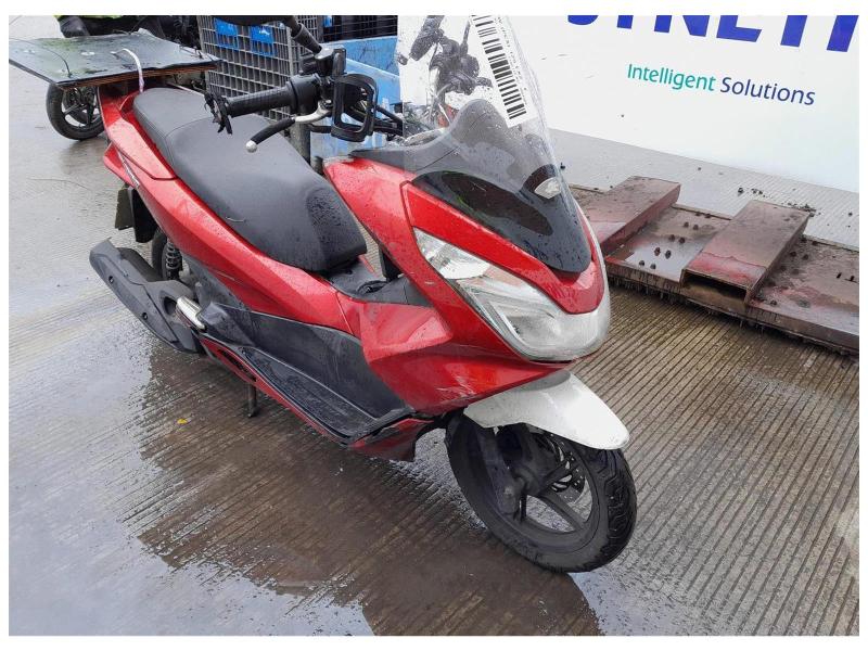 2015 HONDA WW (PCX) 125 EX2-F 125cc PETROL CVT 1 Speed SCOOTER