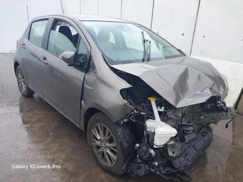 2018 TOYOTA YARIS VVT-I ICON TECH 1497cc PETROL/ELECTRIC CVT 5 DOOR HATCHBACK