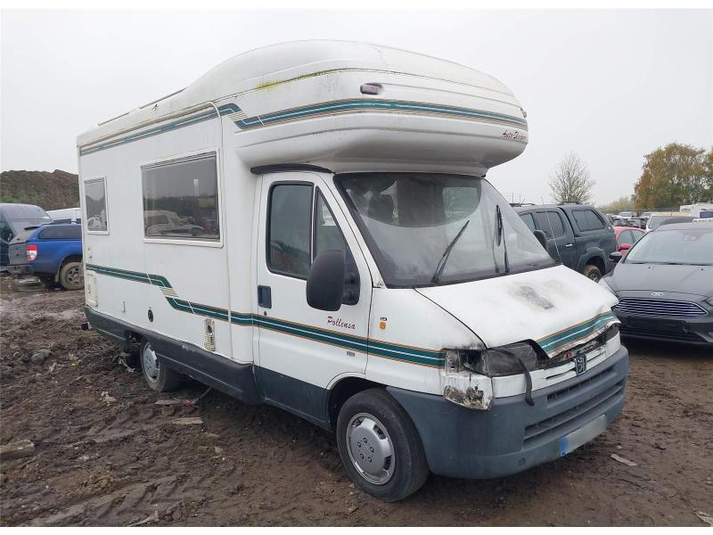 2001 PEUGEOT BOXER 320 MWB HDI 2798cc TURBO DIESEL MANUAL 5 Speed 2 DOOR MOTORHOME 2 DOOR