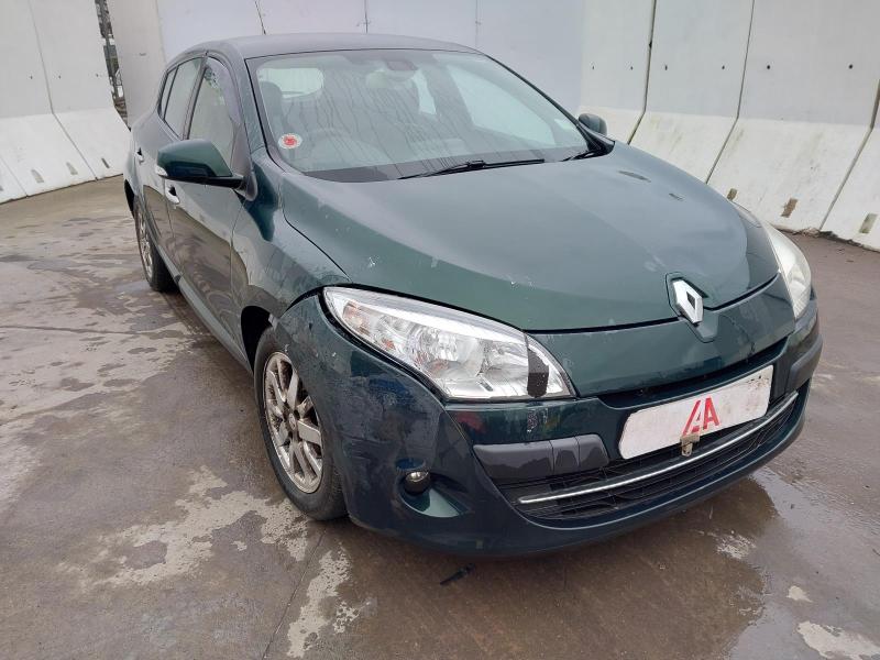 2010 RENAULT MEGANE PRIVILEGE TOMTOM DCI 1870cc TURBO DIESEL MANUAL 6 Speed 5 DOOR HATCHBACK