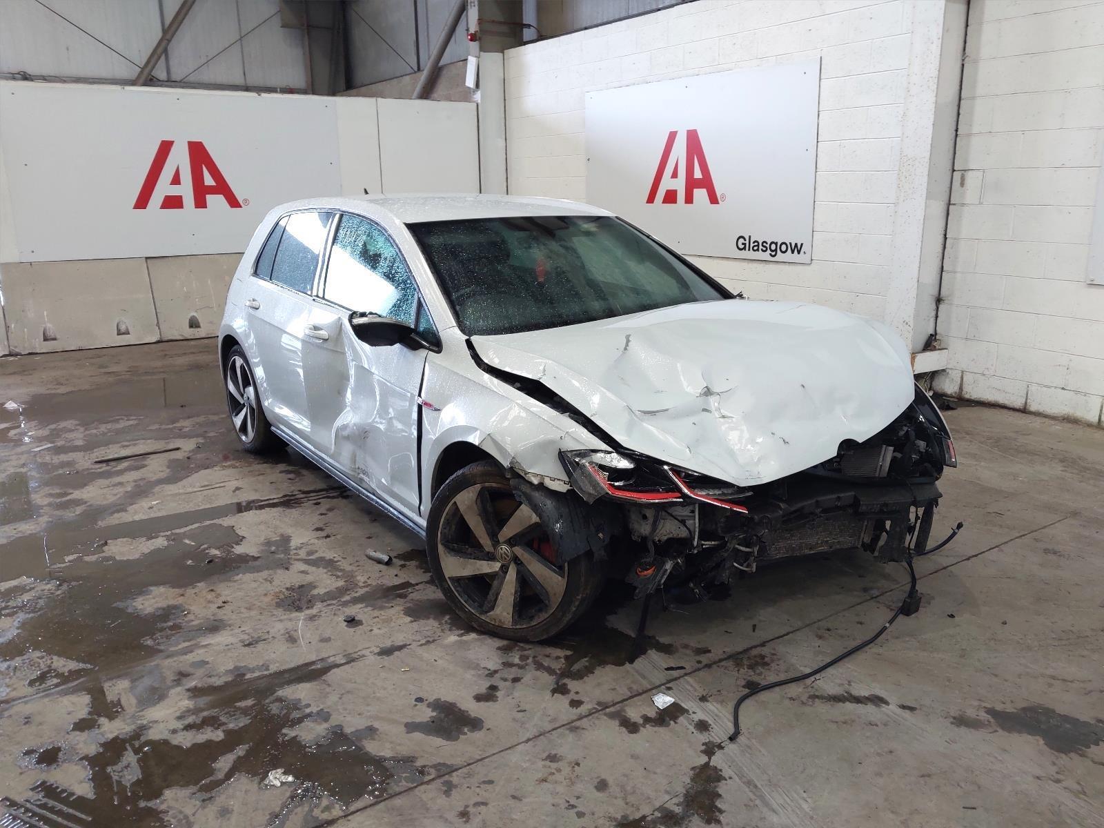 2018 VOLKSWAGEN GOLF GTI PERFORMANCE TSI DSG 1984cc TURBO PETROL SEMI AUTO 7 Speed 5 DOOR HATCHBACK