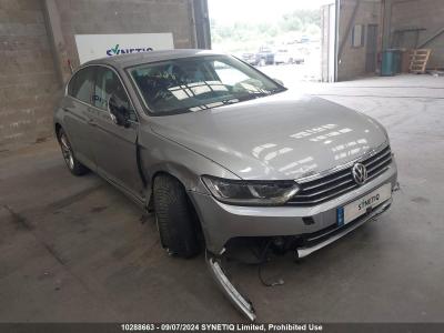 2018 VOLKSWAGEN PASSAT SE BUSINESS TSI EVO DSG