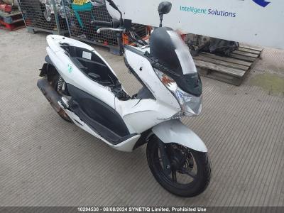 2011 HONDA WW (PCX)