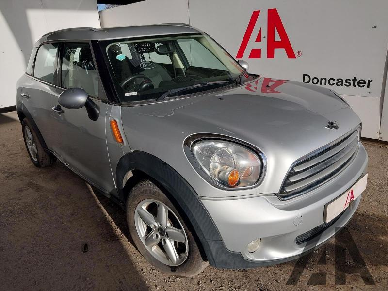 2011 MINI COUNTRYMAN COOPER 1598cc PETROL MANUAL 6 Speed 5 DOOR HATCHBACK