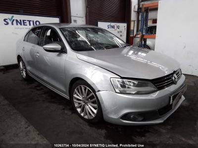 2012 VOLKSWAGEN JETTA SPORT TDI