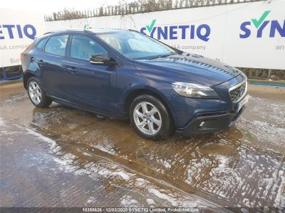 2015 VOLVO V40 D2 CROSS COUNTRY SE NAV