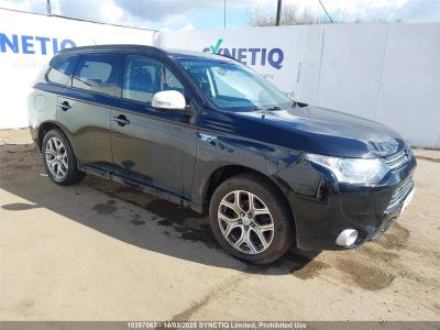 2015 MITSUBISHI OUTLANDER PHEV GX 3H
