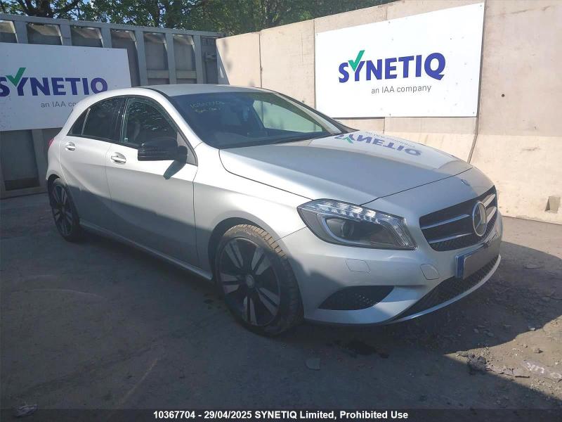 2015 MERCEDES A-CLASS A 200 CDI SPORT 2143cc TURBO DIESEL MANUAL 5 DOOR HATCHBACK
