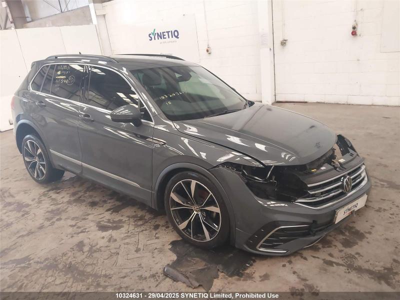 2023 VOLKSWAGEN TIGUAN R-LINE TSI DSG 1498cc TURBO PETROL SEMI AUTO 5 DOOR ESTATE